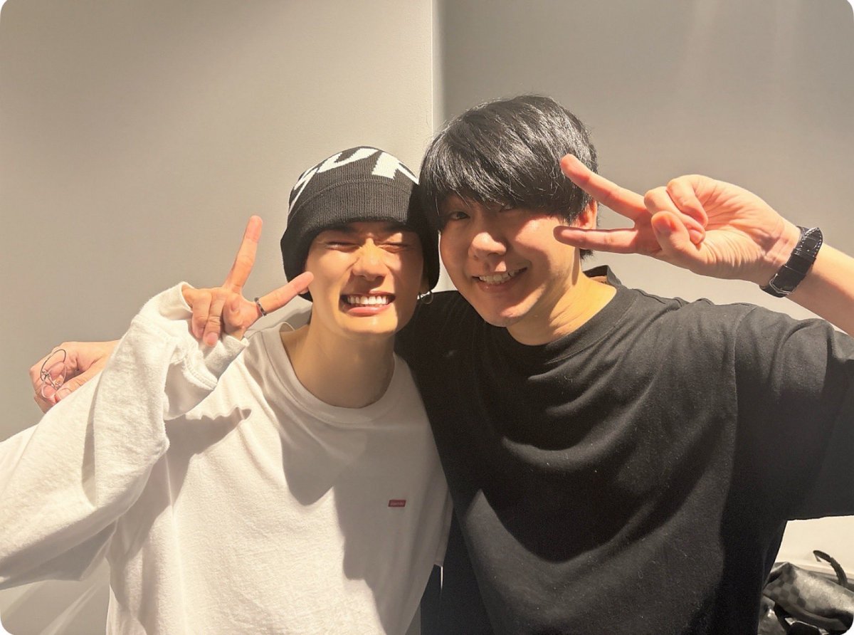 kaito_hori's tweet photo. 𝐏𝐚𝐫𝐚𝐝𝐨𝐱 𝐋𝐢𝐯𝐞 𝐃𝐨𝐩𝐞 𝐒𝐩𝐚𝐜𝐞
最高でした、言葉が出ないっす、、
パラライ最高すぎます、、

花江夏樹さんとお会いできました、、
��ュウくんに命を吹き込んでくださって、本当にありがとうございます🥹
同じ役を演じることができて、本当に幸せです🥹

#パラライ #ドプスペ #パラステ https://t.co/BUMpfa7mey