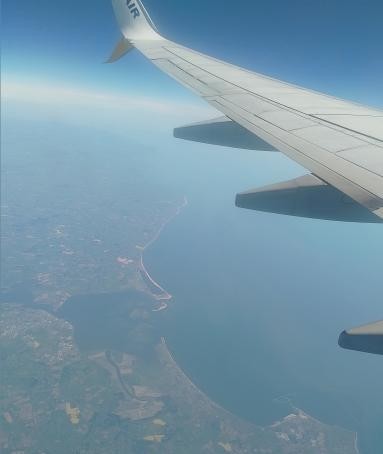 Shannon ➡️ Stansted ✈️

Thank you to Jason Lee for sharing this week's #PassengerPOV of the Dublin coastline en route to London 📸 

 #shannonairport #makingiteasy