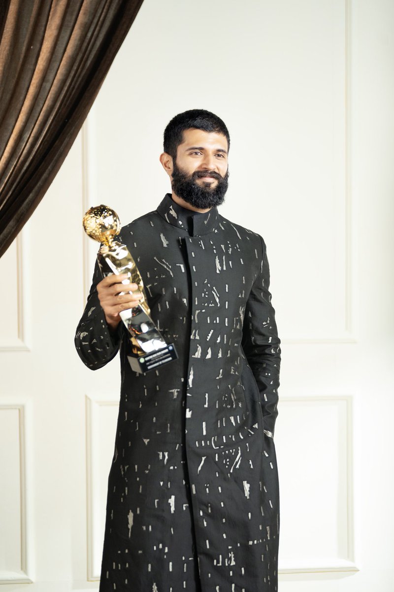 Telangana State Gaddar Awards ❤️

Honoured. Happy and working hard to payback all the love and acknowledgment. 

My respect to the late legendary Kantha Rao garu ❤️

Special Thanks and my respects to the Honourble CM <a href="/revanth_anumula/">Revanth Reddy</a> garu, Deputy CM <a href="/Bhatti_Mallu/">Bhatti Vikramarka Mallu</a> garu for the