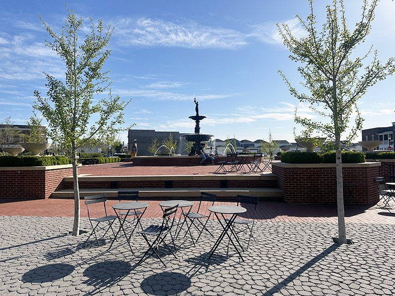 To all the fathers, father figures and bonus dads out there, we see you and appreciate you. Happy Father’s Day! #NortonCommonsLife