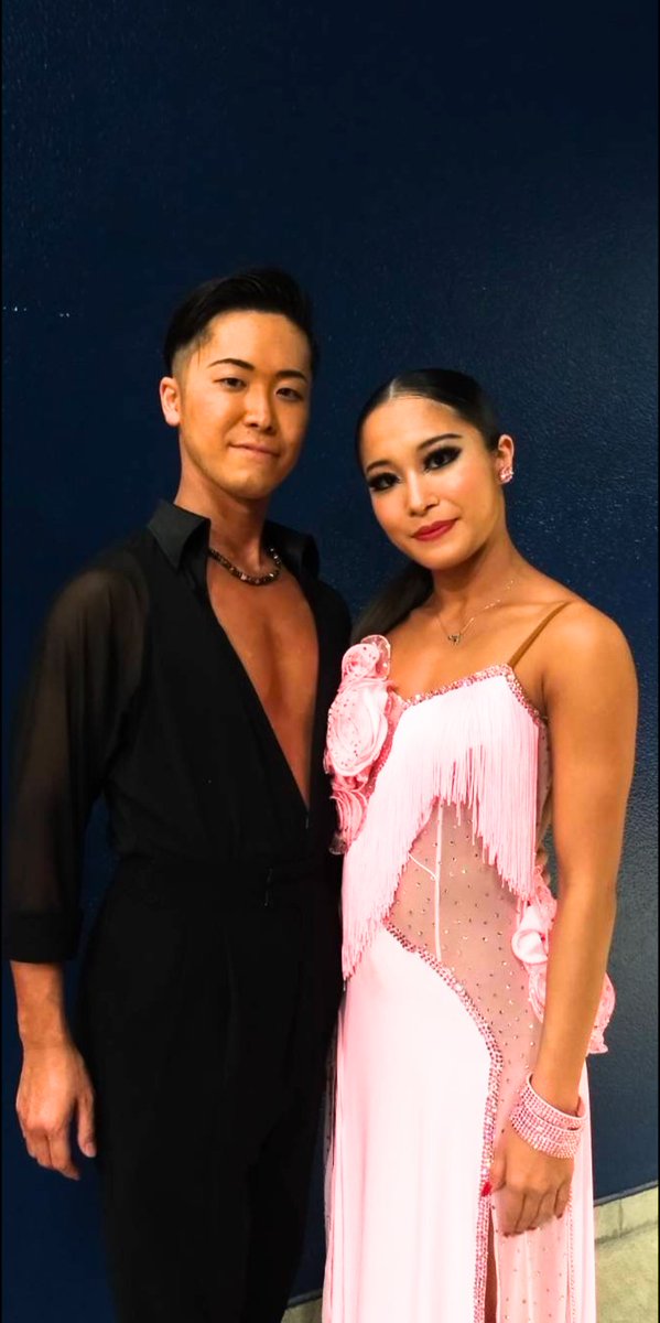 shinyaandyuki's tweet photo. 全日本ダンス選手権2025
最終予選まででした。
もっと踊りたかったですが、私達のラテンデビューからちょうど一年というこの試合で「私達らしい」踊りができ、今後に繋がる手応えを感じることができました。
これからも周りで支えてくださる全ての方への感謝を忘れず、一生懸命邁進して参ります！！ https://t.co/RfDKKSLC1E