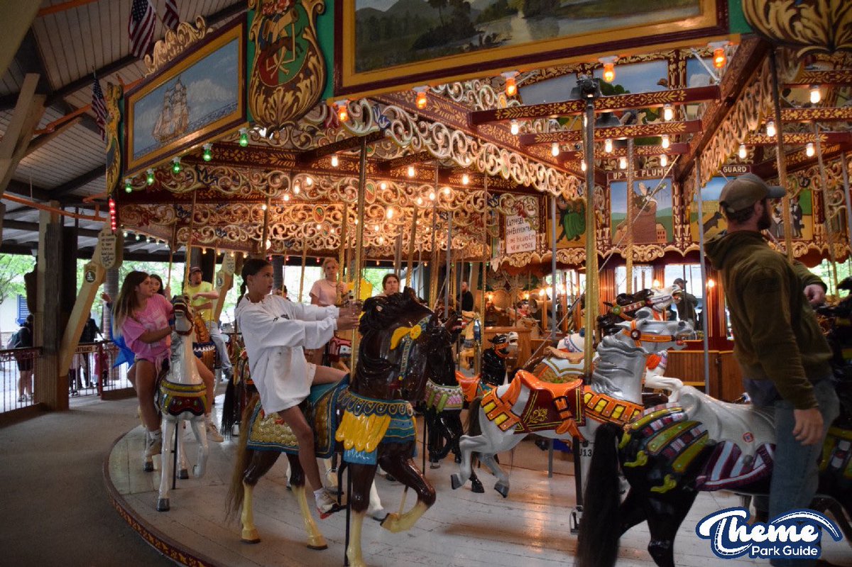 ThemeParkGuide's tweet image. Last night we visited Knoebels for the first time
We had the most amazing time, with rides on Phoenix, Twister
And worlds only wooden bobsleigh!
live.themeparkguide.co.uk/?live=KB25
#Knoebels @knoebels