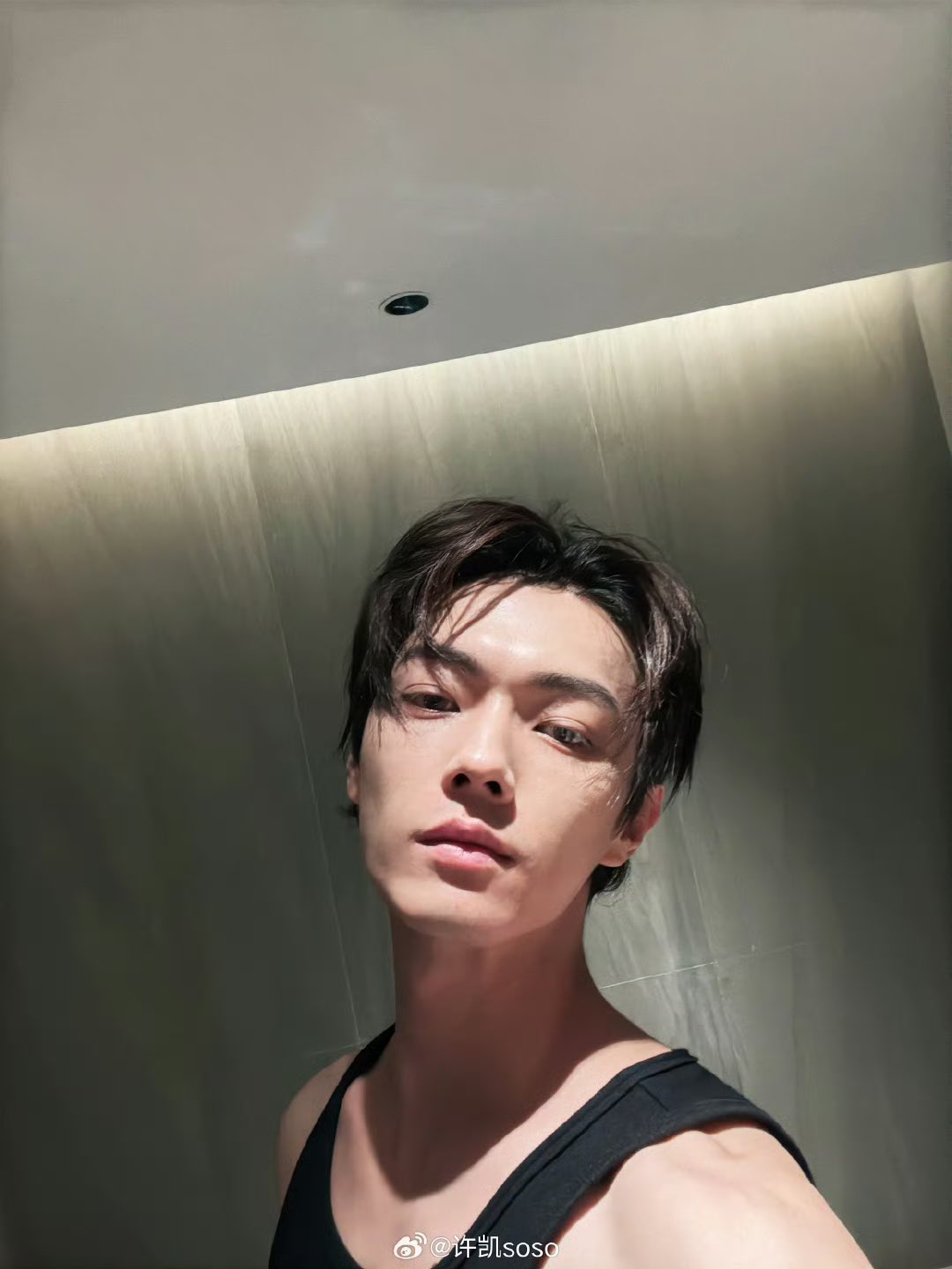 许凯 XuKai🌙Crystal on X: 