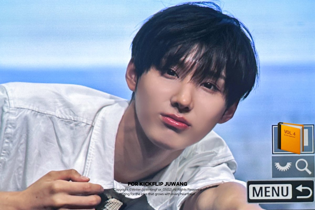 ก๋กร่ tweet media