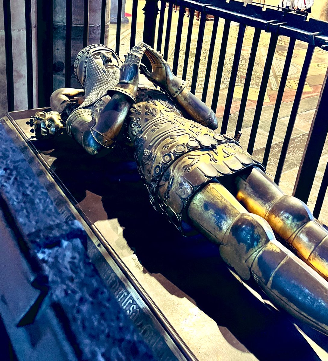 Edward, the Black Prince, son and heir of Edward III, was born on this day in 1330. He was the first royal duke in England. At 16, he successfully led a division at the Battle of Crécy and is considered one of the bravest medieval warriors to have ever lived. #History