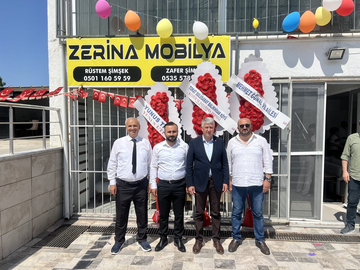 AknYILMAZ4's tweet photo. Karaağaç mahallemizde bölgemize hizmet verecek olan işletmeciliğini Zafer ve Rüstem Şimşek kardeşlerimizin yapacağı #Zerina Mobilya’nın açılışına dostlarla birlikte katıldık .
Zafer ve rüstem kardeşlerimize helal bol kazançlar diliyorum . https://t.co/oNrhcCAwJD