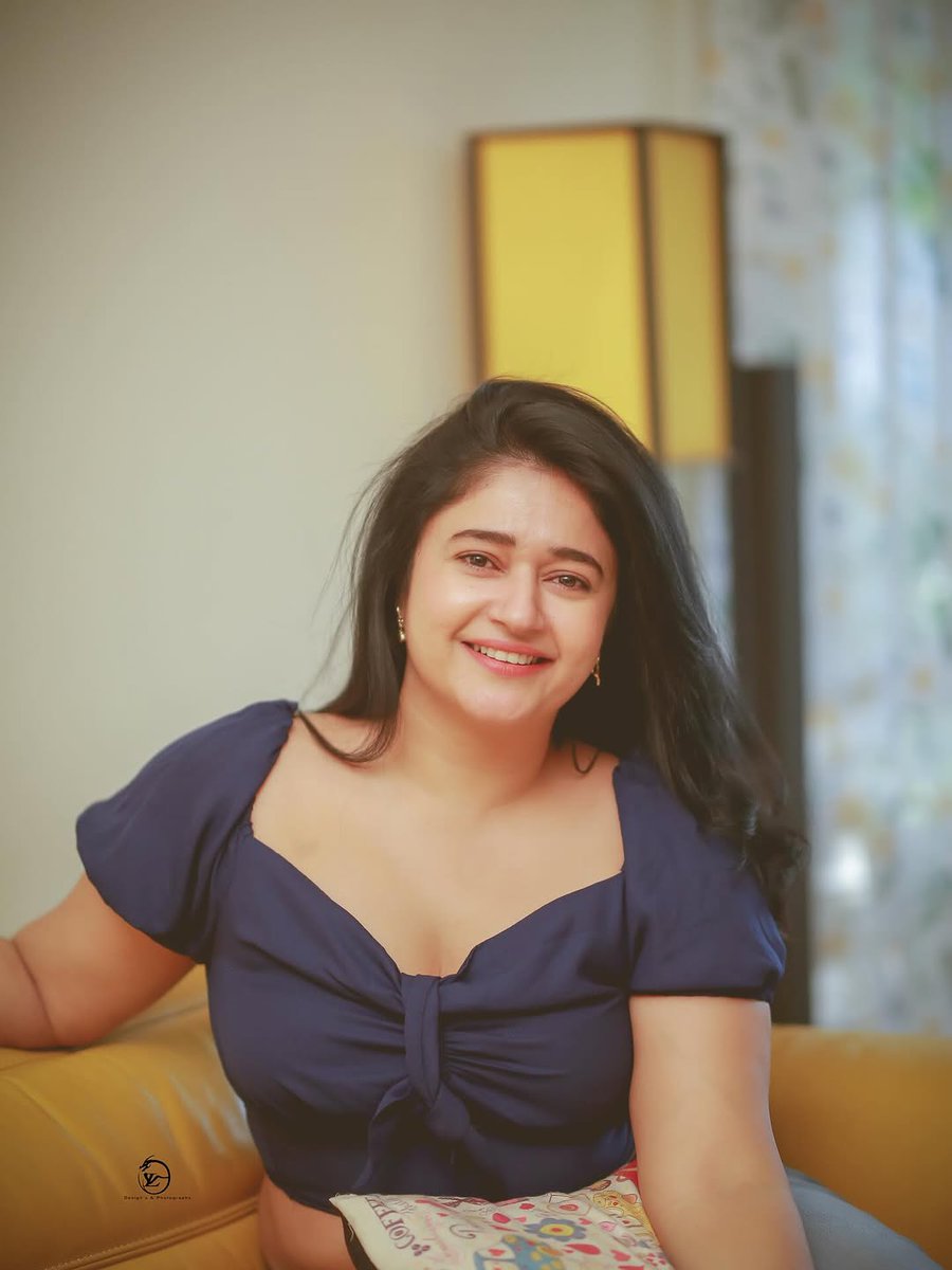 PoonamBajwa555's tweet photo. #PoonamBajwa https://t.co/711THf7S6v