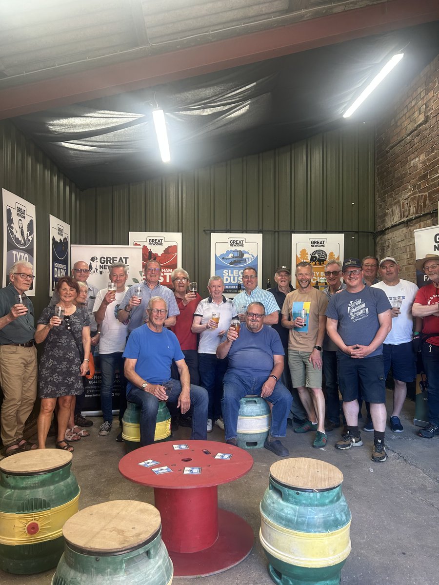 <a href="/tonyatthehop/">Hop and Vine, Hull</a> And here are the happy crew.