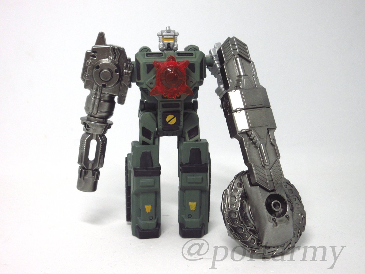 portarmy's tweet photo. 今回のリペはスーパーリンクのシグナルフレアで
「90式メーサー殺獣光線車」風味のシグナルフレアにしました。
シナジネクスのゴジラコラボ発表からやりたかったネタです
#リペフォ
#トランスフォーマー
#ゴジラ
#Maccadam https://t.co/ESG1I3aoBZ