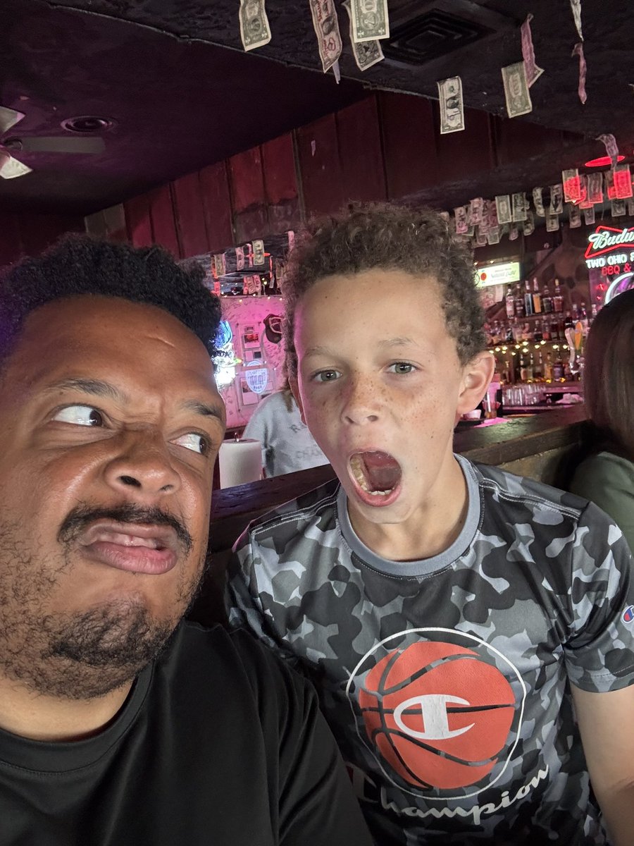 Becca3788's tweet photo. I will be forever grateful God gave us you. Happy Father’s Day to the most fun, attentive, funny, awesome dad I could ever hope for for my kids. We love you so much!@ramoneconley https://t.co/T6lDzYKL1k