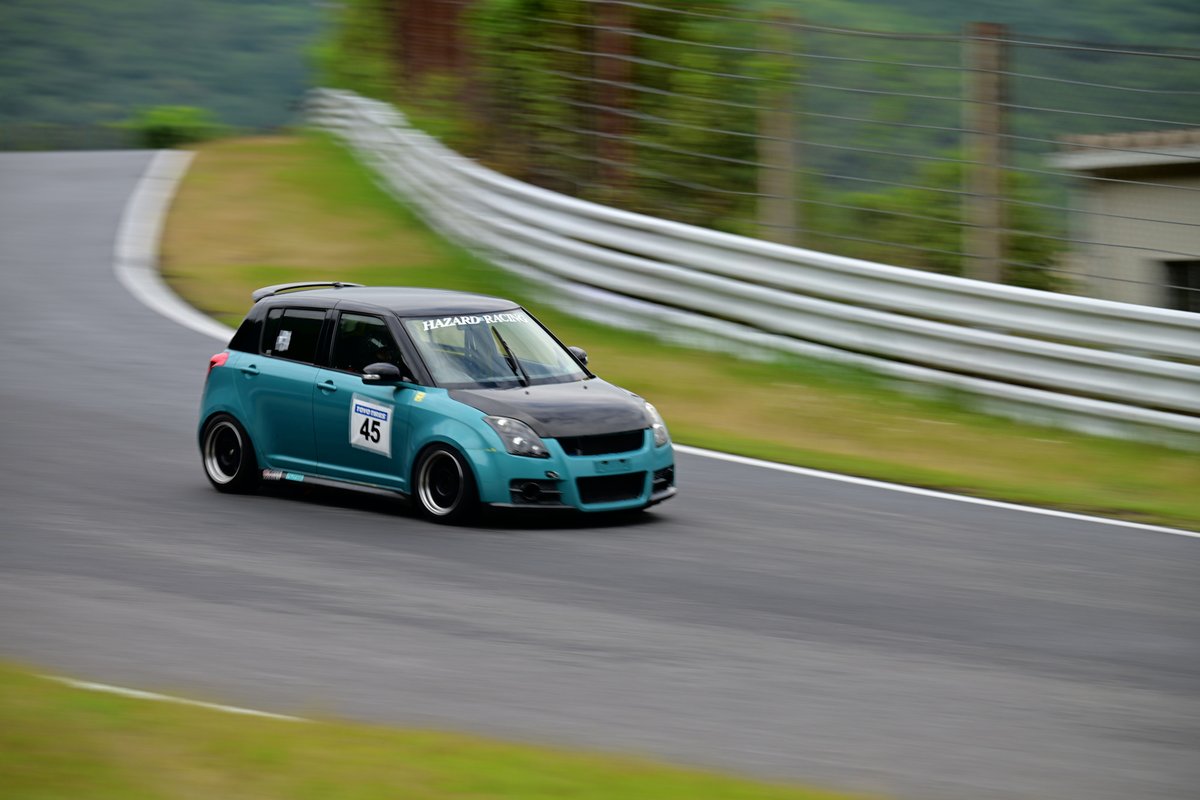 Keisportscar244's tweet photo. #コンプリートスピード #スイフトカップトロフィー #completespeed #Swiftcuptrophy #関西サーキットカメラ部 https://t.co/99MZQUsC8l
