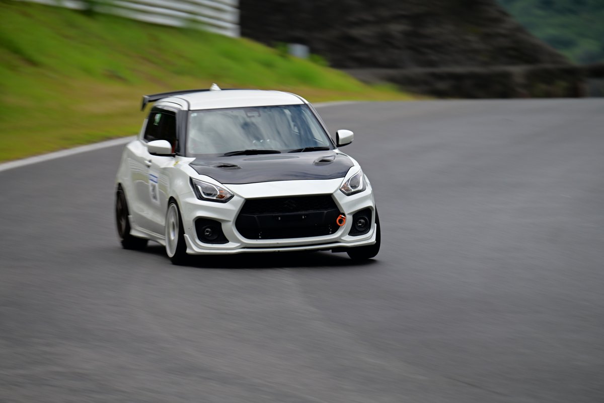 Keisportscar244's tweet photo. #コンプリートスピード #スイフトカップトロフィー #completespeed #Swiftcuptrophy #関西サーキットカメラ部 https://t.co/V0vq0rs97t