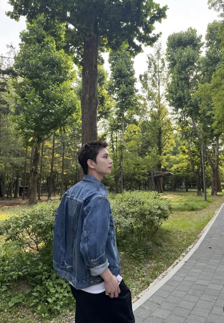 I will curse someone whoever hurt him again