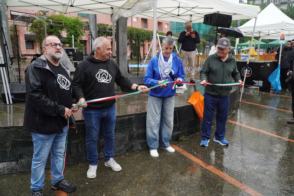 📸<a href="/ProyectoSabores/">Zaporeak</a>|ek 10 urte egin ditu errefuxiatuei laguntzen. Gaur Koxk! ekimena ospatu dugu Intxaurrondon eta bertan izan gara gure elkartasuna eta babesa ematen #Koxk2025 #Donostia #SanSebastian