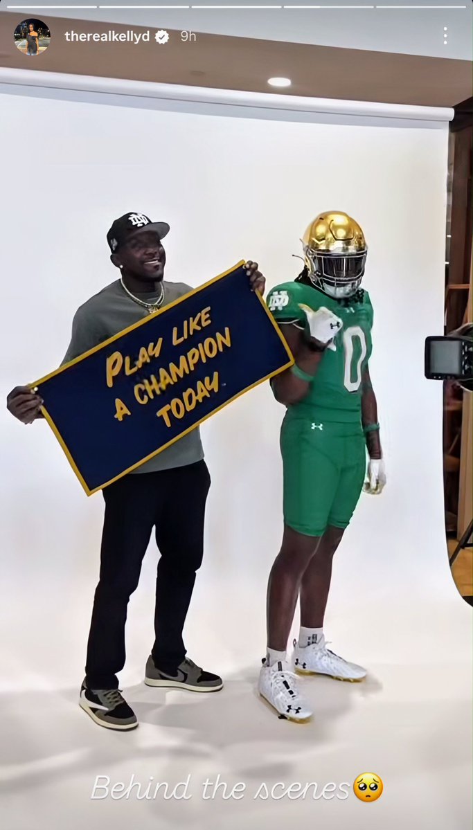 Ryan Fravel (@fravel_ryan) on Twitter photo Happy Father's Day Irish NationβοΈ
<a href="/ThomasDavisJr14/">Thomas Davis Jr</a> Γ <a href="/ThomasDavisSDTM/">Thomas Davis</a> πβοΈπ₯
πΈ(therealkellyd on IG) Happy Father's Day Irish NationβοΈ
<a href="/ThomasDavisJr14/">Thomas Davis Jr</a> Γ <a href="/ThomasDavisSDTM/">Thomas Davis</a> πβοΈπ₯
πΈ(therealkellyd on IG)