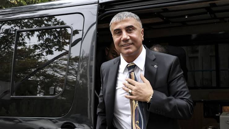 SÖZ NAMUS (@soz_namus) on Twitter photo Dum spiro spero
( nefes alıyorsam umut vardır)
Bir Umuttur Yaşamak
Can Reis <a href="/sedat_peker/">Sedat Peker</a> #SedatPeker Dum spiro spero
( nefes alıyorsam umut vardır)
Bir Umuttur Yaşamak
Can Reis <a href="/sedat_peker/">Sedat Peker</a> #SedatPeker
