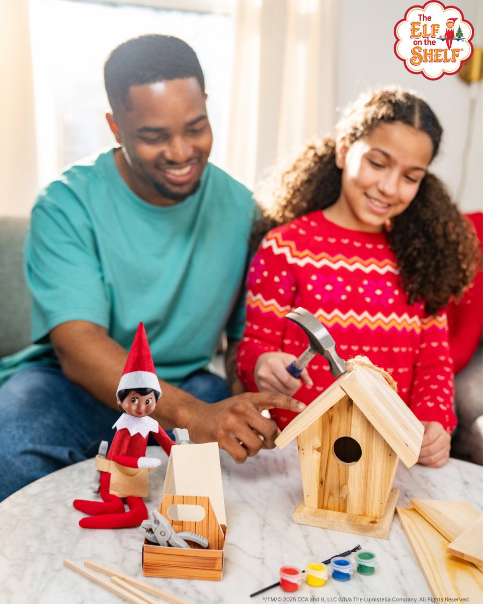 A big high-five to all the awesome dads today. Happy Father’s Day! 💙#ElfontheShelf #FathersDay