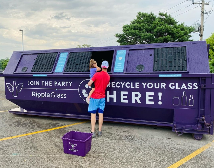 Happy Father's Day to all the kick-glass dads out there! 💜