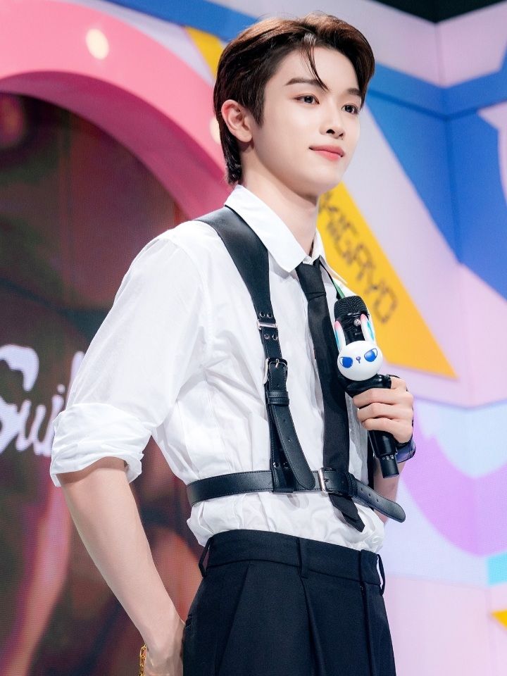 <a href="/oChengxia/">潇</a> <a href="/subofHaevan/">🍰</a> <a href="/ofFluffyHaevan/">Fluffy Haevan🧁</a> “Dengan berakhirnya acara malam ini, aku Abe dan Bitha selaku MC hari ini pamit undur diri. Terima kasih semuanya sudah hadir. Selamat istirahat! Sebelum itu ada hadiah kecil dari kami untuk Fluffy Boss tercinta <a href="/ofFluffyHaevan/">Fluffy Haevan🧁</a>
<a href="/subofHaevan/">🍰</a>

privatter.net/p/11579372