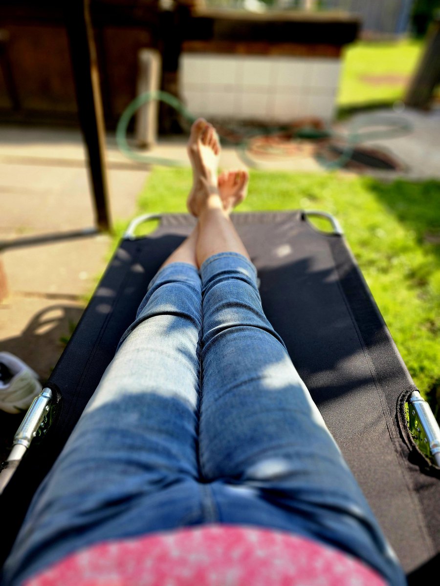 Magic01's tweet photo. #Urlaub

#Relaxen.....#Entspannen 
#garten #Adipositas https://t.co/GQHtLXXuC2