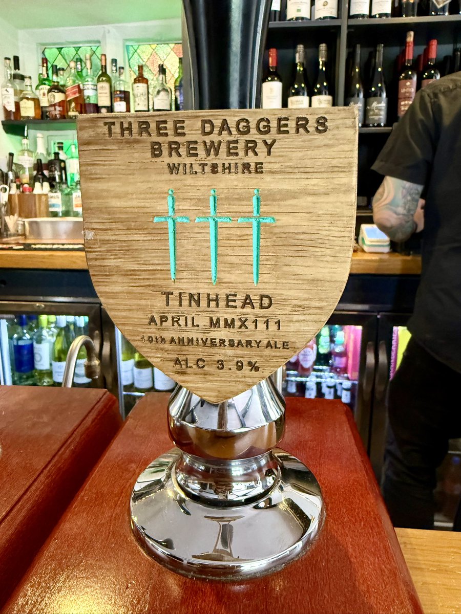 MrJamesMay's tweet image. This beer is currently available at #TheRoySwallowcliffe and is great.
Message ends.