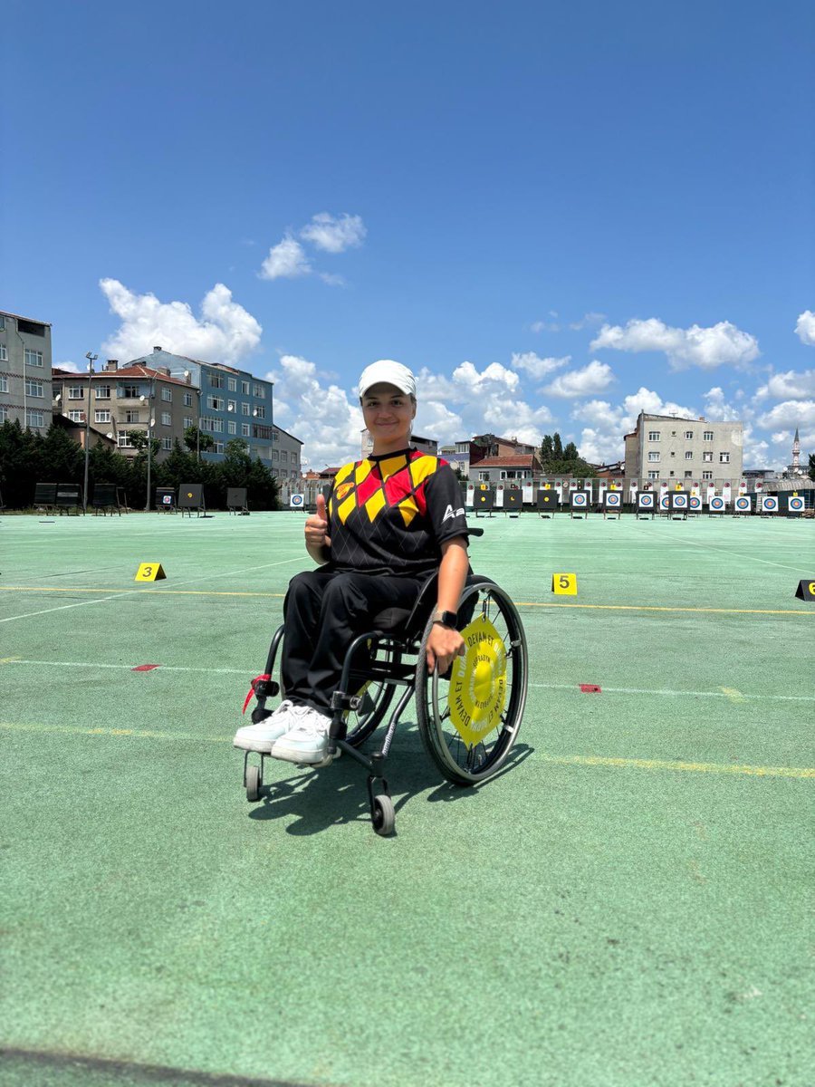 GoztepeOlimpik's tweet photo. Büşra Ün ilham dolu yolculuğunda yeni başarı hikayeleri yazmaya hazır 💪🏻Milli takımdayız🇹🇷

🇹🇷9-15 Haziran tarihleri arasında düzenlenen Para Okçuluk Milli Takım seçmelerinde sporcumuz Büşra Ün milli takıma seçildi ve Para Okçuluk Dünya Şampiyonası'nda ülkemizi temsil edecek.

Sporcumuzu tebrik ediyor, başarılarının devamını diliyoruz👏

#GöztepeOlimpik #GöztepeOkçuluk