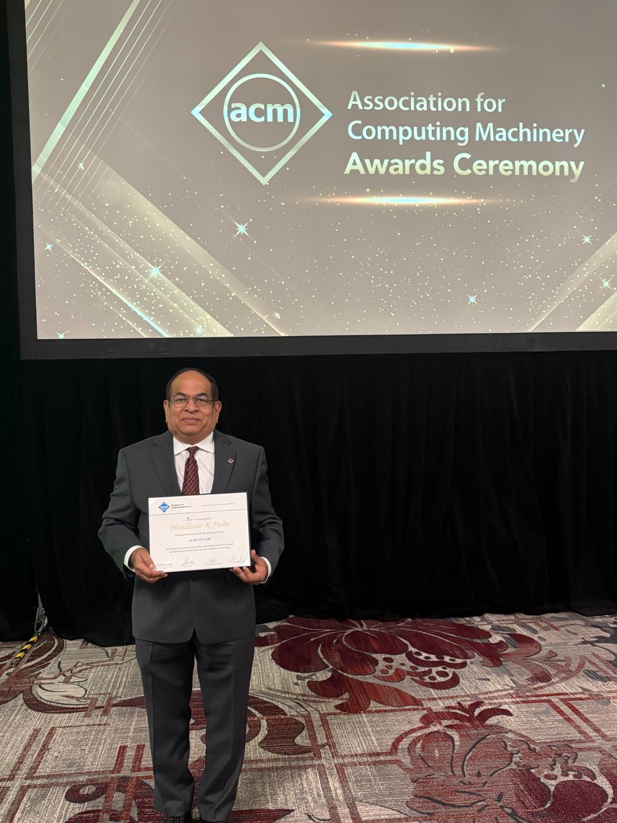 mvapich's tweet image. The @TheOfficialACM Awards were held in San Francisco on June 14th -- once again, major congratulations to Prof. DK Panda for being elected a Fellow of the ACM!!!

#mvapich #HPC #supercomputing #AI #DL #ScalableHPC #MPI