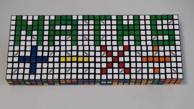 LabomathsS's tweet image. "🎉 C’est avec une grande fierté que le club Rubik’s du collège Gérard Philipe de Soissons 🧩 a vu sa mosaïque, présentée au concours InterRubik’s cube dans la catégorie 'Petite mosaïque de moins de 50 cubes' 🟦🟥🟨, décrocher la 2ᵉ place 🥈 au vote national 🇫🇷 !" #rubikscube