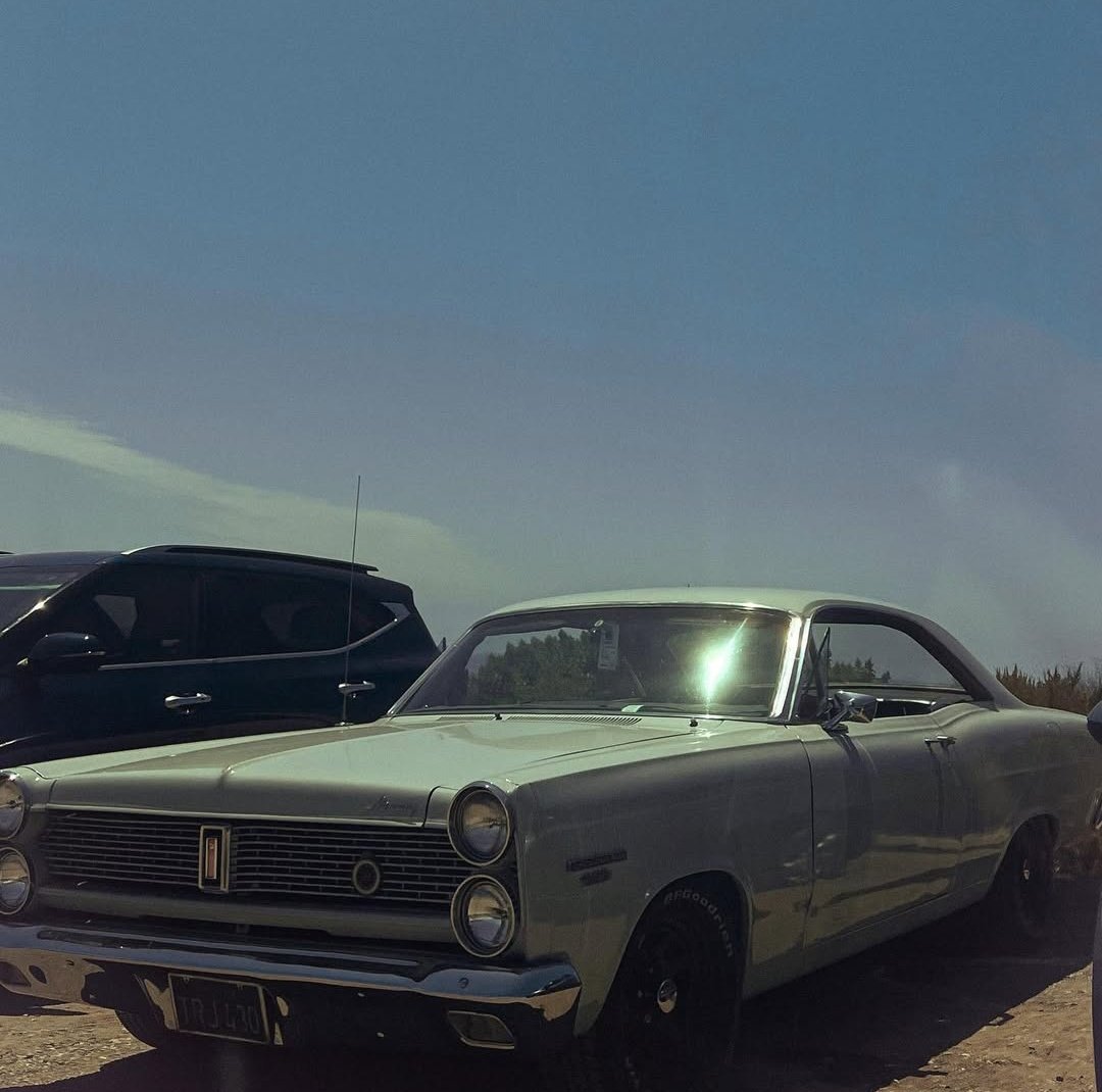 psnsbite's tweet image. ᯏ🪷      пока все получают красивый загар, тебе суждено остаться белой поганкой. ꣹ буду и дальше пугать преподавателей своим предсмертным видом.