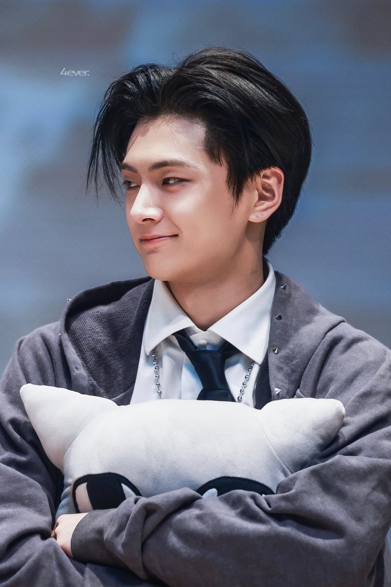 jayforever_02's tweet photo. 250615 #JAY #제이 #종성 #JAYalways #ENHYPEN #엔하이픈 https://t.co/XROIHsJcUs