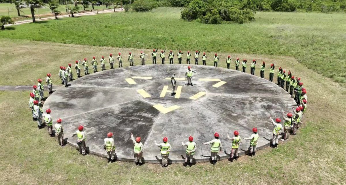 GJ. Domingo Hernández Lárez tweet media