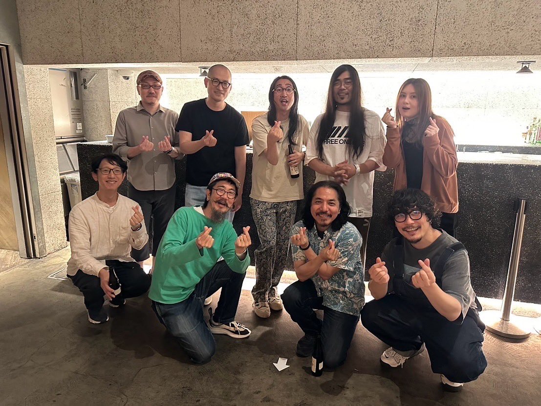 2025.6.14 WALL&amp;WALL

siraph x MUSIC FROM THE MARS

コロナ禍で消えた幻のツーマンが実現。
歌とビックリ箱のようなアレンジが共通してる2組。
共鳴しあって大団円でした。

ご来場頂いた皆様、スタッフの皆様、ありがとうございました！
