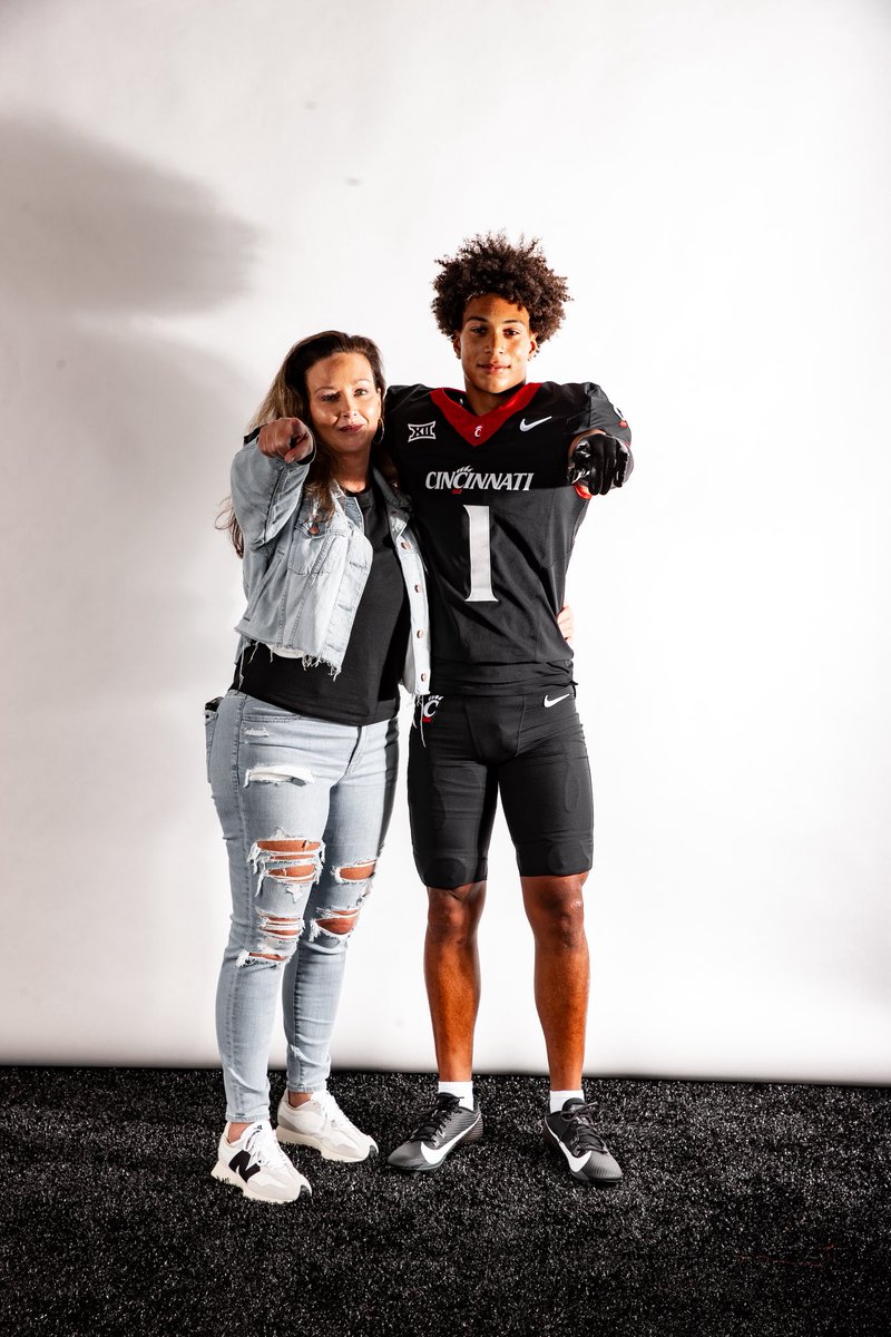 Appreciate it for the OV this weekend <a href="/GoBEARCATS/">Cincinnati Bearcats</a> ❗️❗️