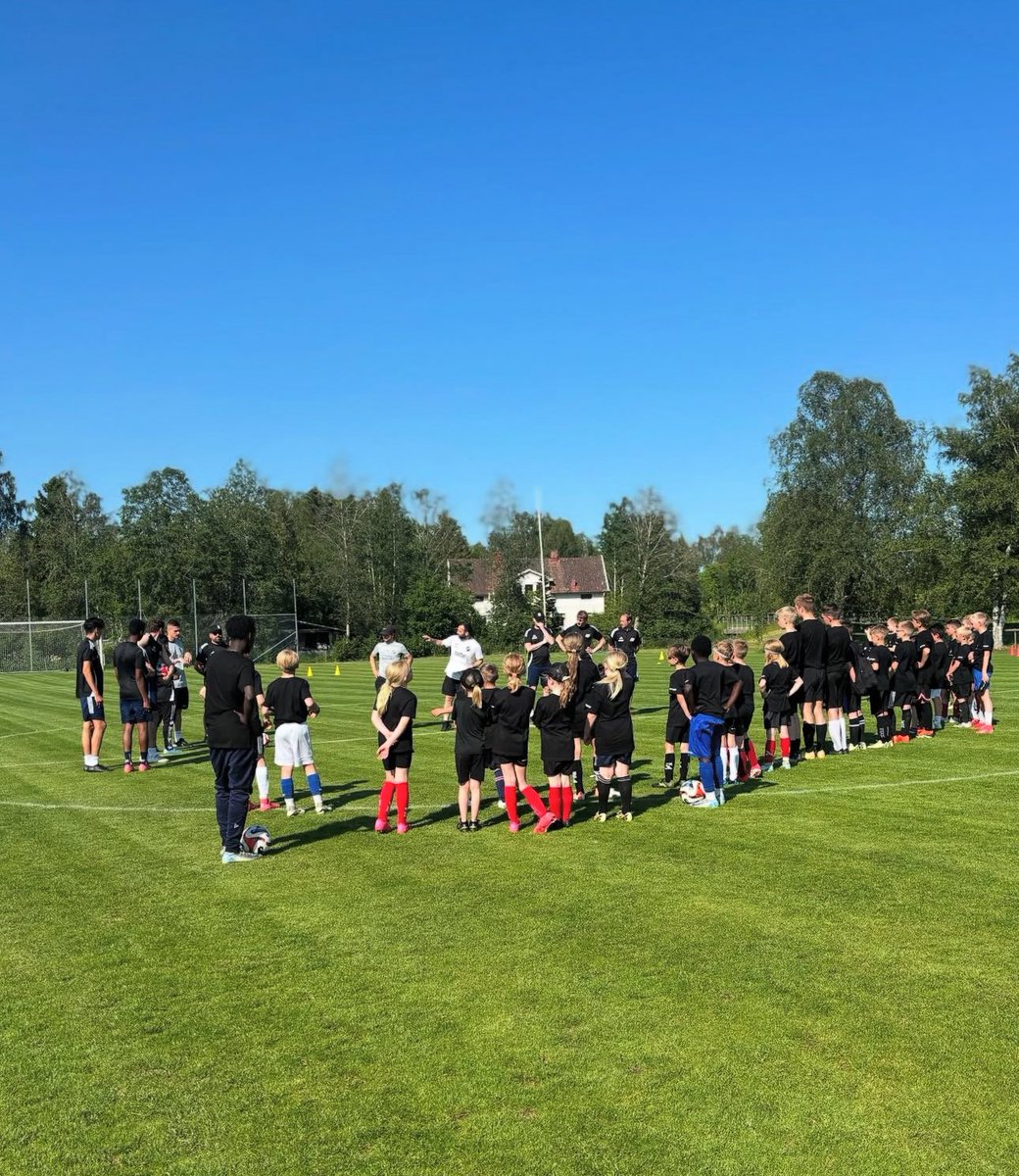 Camp i Falköping ihop med <a href="/ValtorpsIF/">Valtorps IF</a>. 

Det har spelats massa fotboll ⚽️
