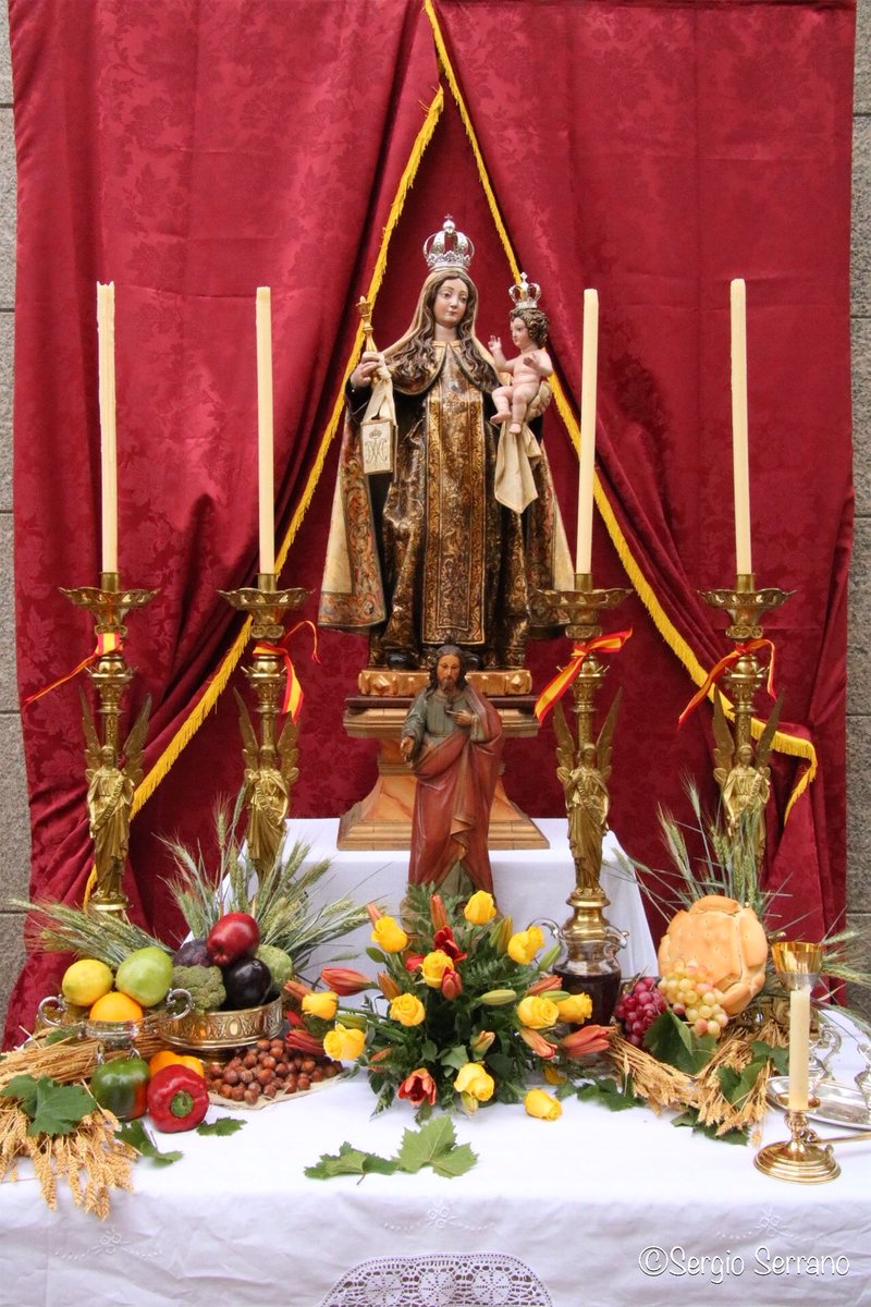 PROCESIÓN CORPUS CHRISTI | Este domingo, 22 de junio, celebramos la Solemmidad del Corpus Christi, nuestro altar estará ubicado en los soportales del Teatro Calderón.

La Santa Misa será a las 10:30h en la S.I.M Catedral, por lo que nos concentraremos en el altar a las 10:00h.