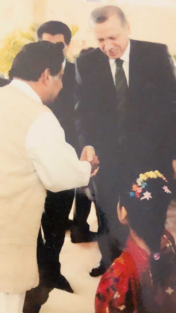 Fjay_99's tweet image. Happy Father’s Day to the best dad 🌏♥️
@JanMJamali