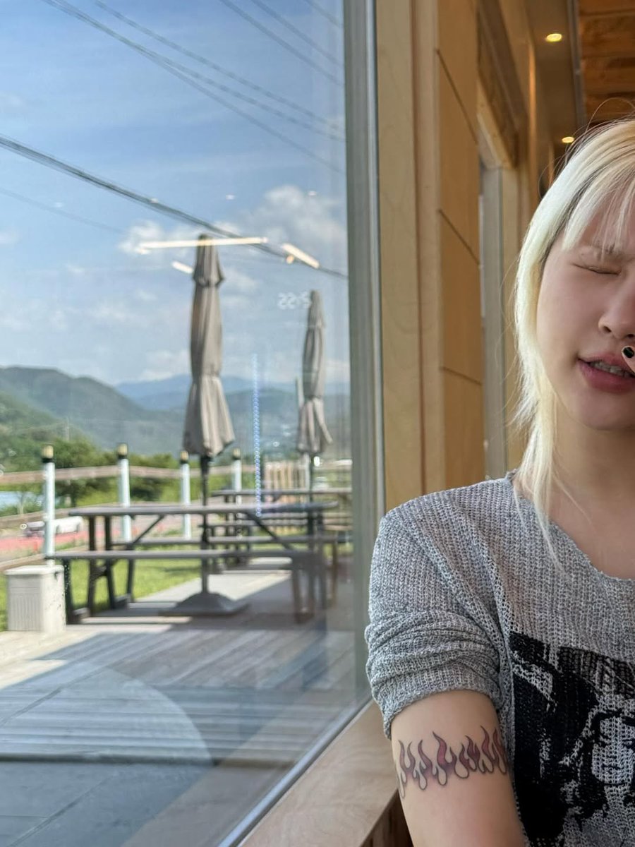 maggiefixx's tweet image. SIYEON'S TATTOO