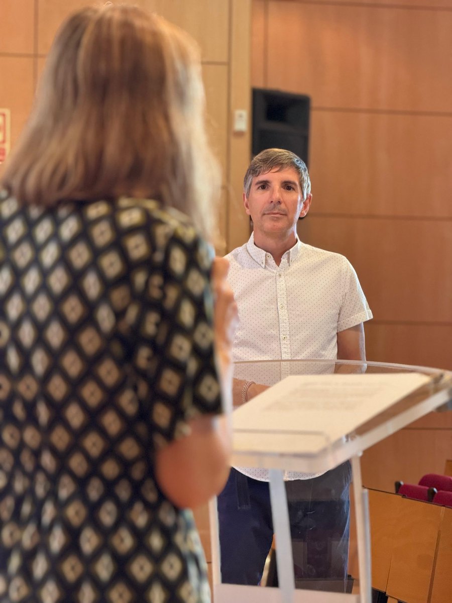 Celebramos con alegría la vinculación al #CarismaMarista de tres personas en Alcalá de Henares. 𝐁𝐨𝐫𝐣𝐚, 𝐃𝐚𝐯𝐢𝐝 𝐲 𝐌𝐚𝐫𝐭𝐚 expresaron su SÍ a vivir como laicos maristas acompañados de hermanos, comunidades y fraternidades maristas ❤️

#Maristas #Maristak #VocaciónLaical