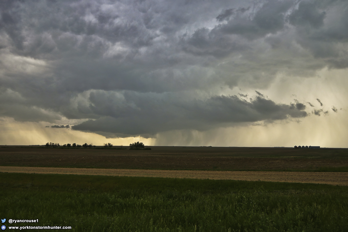 June 14, 2025
Severe Warned storm with a lowering West of Penzance SK Canada around 3:40pm!
#stormhour #storm #thunderstorm #NaturePhotography #ThePhotoHour #natgeoyourshot #photooftheday #BeautifulWorld #exploresask #wxtwitter #stormchasing #severeweather #weather #skstorm #skwx