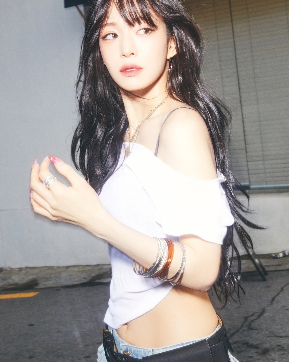 realfromis_9's tweet image. fromis_9 (프로미스나인)
The 6th Mini Album [From Our 20’s]
2025.06.25 6PM (KST)

🎒 #Departure 
#이채영 #LEECHAEYOUNG

#fromis_9 #프로미스나인
#From_Our_20s
#LIKE_YOU_BETTER