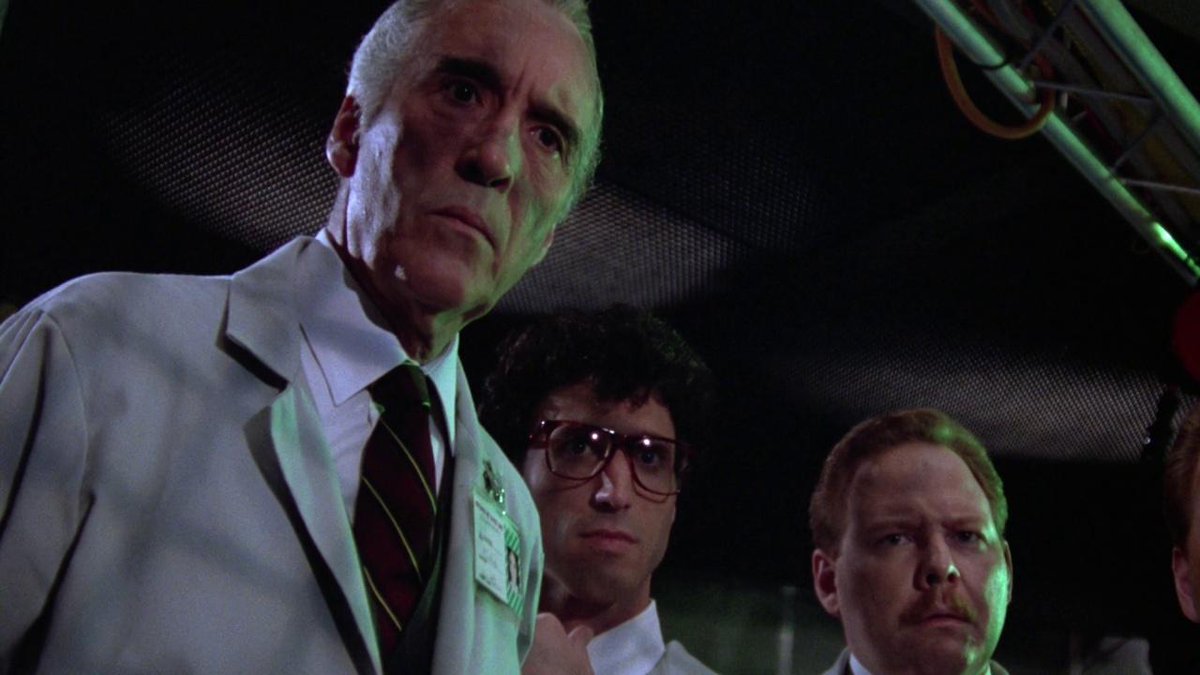 aresluoga's tweet photo. 35 years ago today, the horror comedy film, #Gremlins2TheNewBatch, the long-awaited sequel to 1984's box office hit, #Gremlins, again directed by #JoeDante and featuring the return of #ZachGalligan, #PhoebeCates, #DickMiller, #JackieJoseph, and #KeyeLuke, opened in US theaters. https://t.co/Dvi7wypn6j