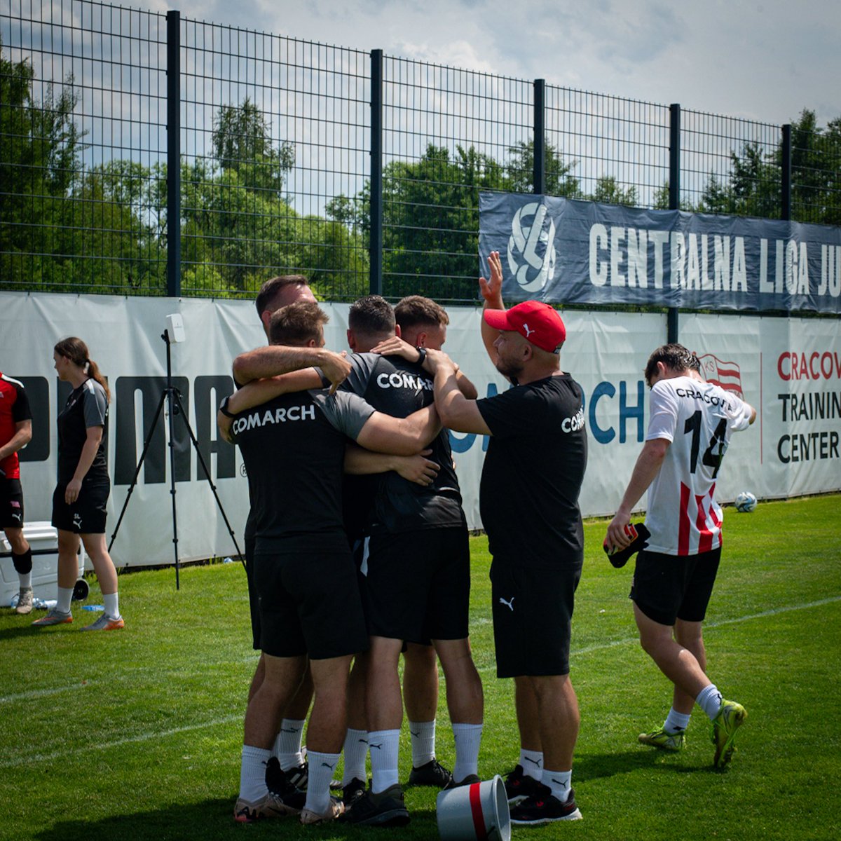 sendor_ek's tweet photo. Awansów nie robi się co tydzień…🫡 https://t.co/T8fz7jUnvW