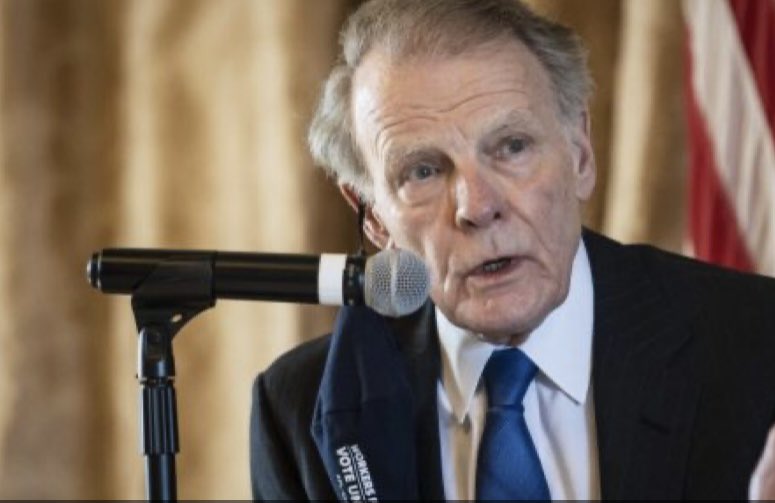 Former Illinois lawmaker sentenced to over 7 years in prison for corruption