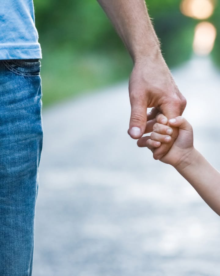 The Berlin Packaging team would like to wish a Happy Father's Day to all of the amazing dads out there.

#happyfathersday #1Berlin #HeartofPackaging