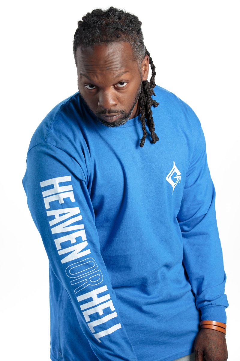 "Heaven or Hell! Let's Rock! #CEO2025 #GuiltyGear Strive Top 8 is starting so represent your favorite game with our long sleeve 'Heaven or Hell'  available in both black and blue variations. 🤘

Online store 
🔗merch.ten-o.gg"
