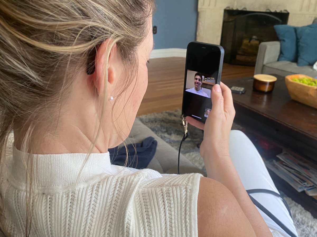 Writer’s block hits, so our columnist turned to her 20-year-old son for help—and rediscovered the power of unhurried, screen-free conversation. A reminder that presence matters more than productivity. 

biscaynetimes.com/boulevard-livi…

#Parenting #Mindfulness #FamilyTime