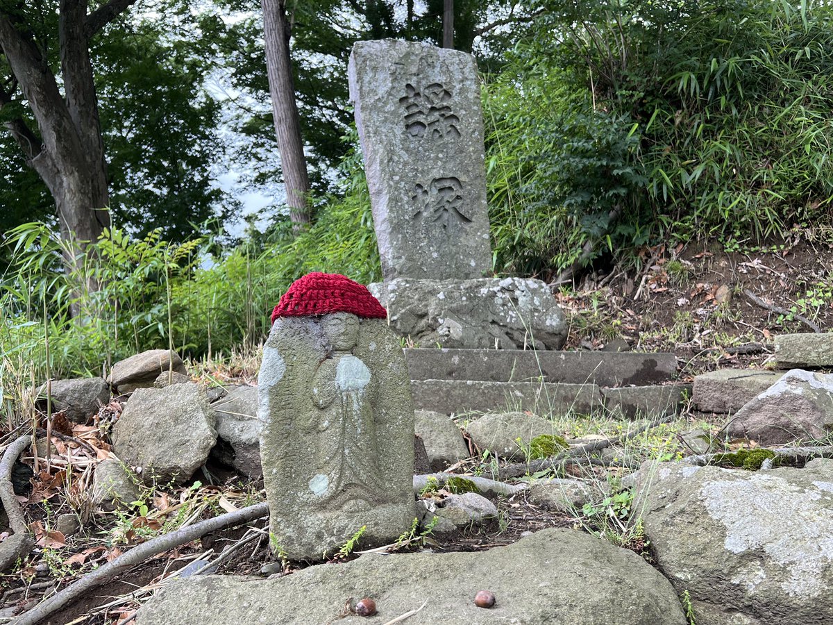 tripticket1928's tweet photo. 信州長谷寺様のかわいいお地蔵様 https://t.co/ManfXozBZd
