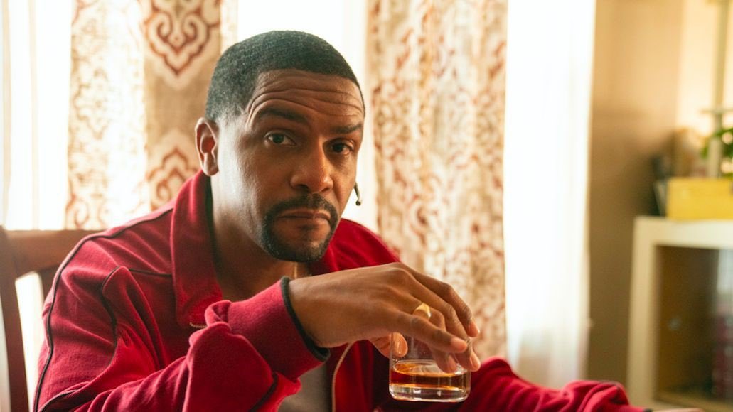 _4DaCulture's tweet photo. Happy Father’s Day to Darnell &amp; his earpiece ✊🏾✊🏾 #TheChi #4daculture https://t.co/NGgmq1vp4M
