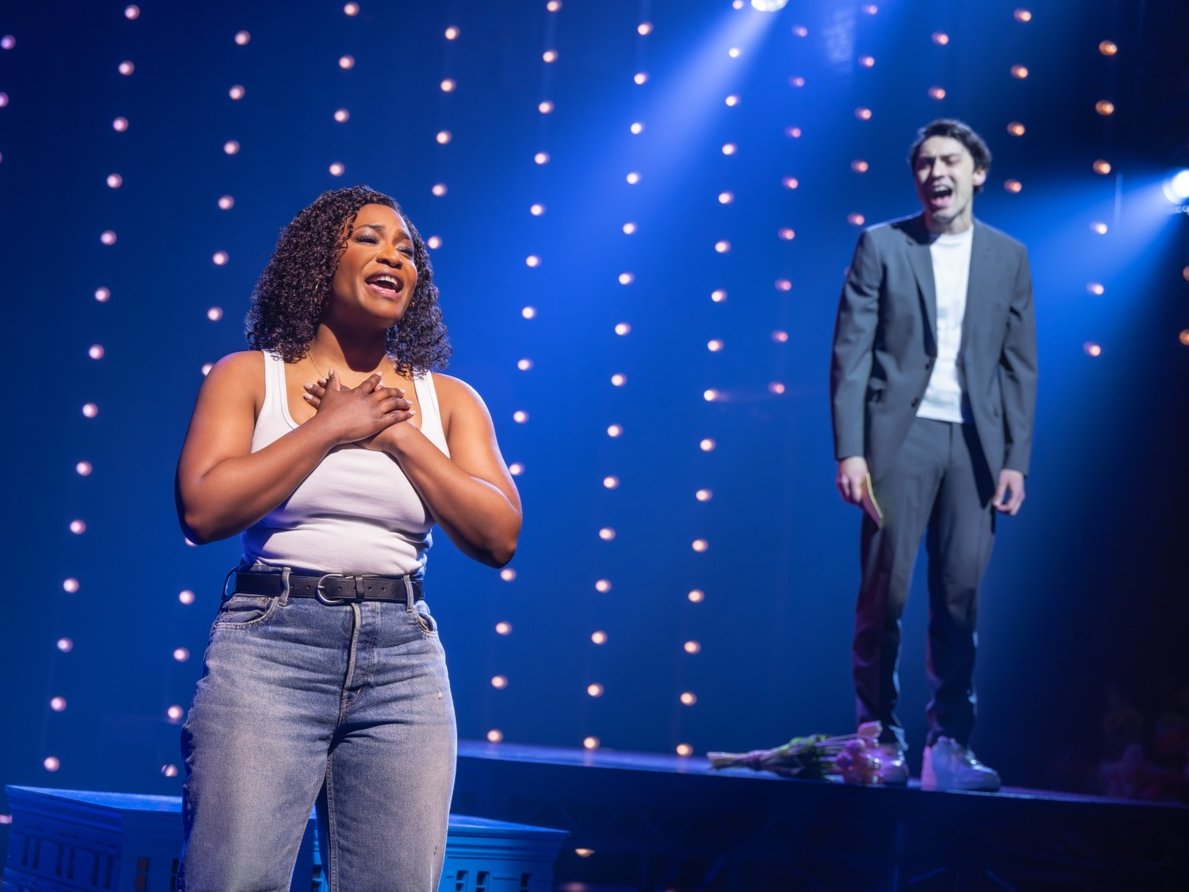 Tonight is for Noah and Nasia. 🤍