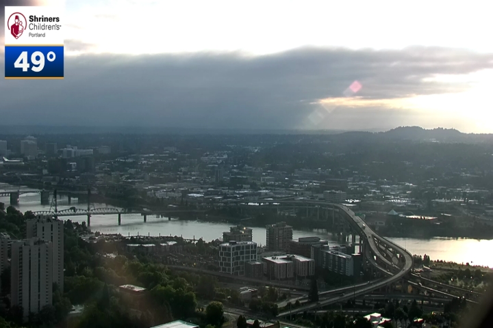 It's #MatchDay for <a href="/ThornsFC/">Portland Thorns FC</a> as they take on Washington Spirit. Kick off is at 1:00 this afternoon at Providence Park and you can expect sunny skies and temps in the low 70's. #BAONPDX 🌹